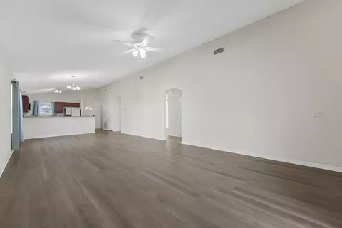 Living - 951 N Orange St, Saint Augustine, FL 32084 photo 3 of 4
