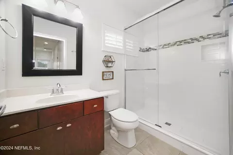 Bath - 2412 Den St, Saint Augustine, FL 32092 photo 5 of 5