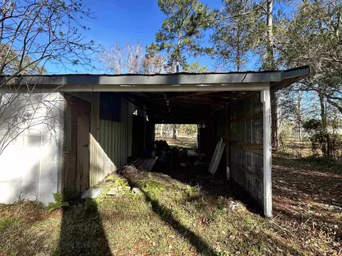 Exterior - 1624 E A E Market Rd, Starke, FL 32091 photo 5 of 6