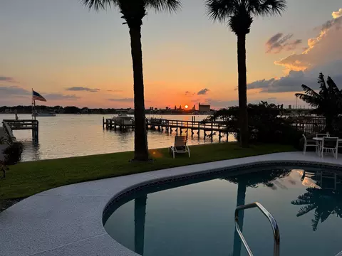 Other - 27 Dolphin Dr, Saint Augustine, FL 32080 photo 1 of 7