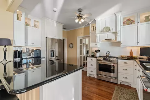 Kitchen - 27 Dolphin Dr, Saint Augustine, FL 32080 photo 1 of 3