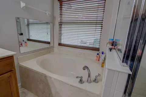 Bath - 939 Silver Spring Ct, Saint Augustine, FL 32092 photo 7 of 9