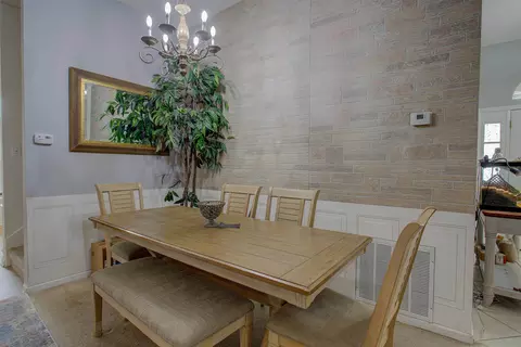 Dining - 939 Silver Spring Ct, Saint Augustine, FL 32092 photo 2 of 6