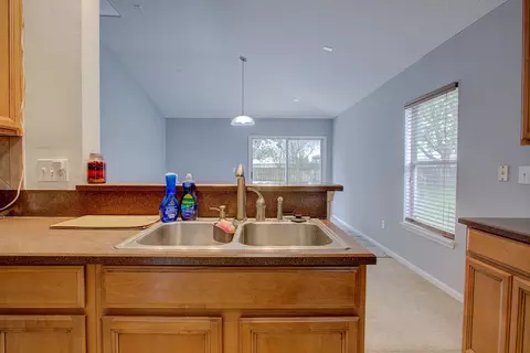 Kitchen - 939 Silver Spring Ct, Saint Augustine, FL 32092 photo 6 of 7