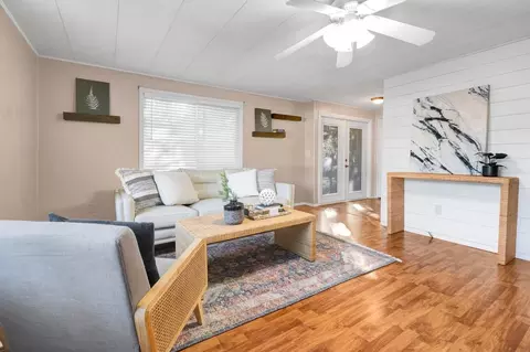 961 Escobar Ave, Saint Augustine, FL 32086 photo 2