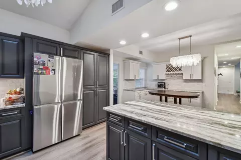Kitchen - 825 Kalli Creek Ln, Saint Augustine, FL 32080 photo 10 of 11