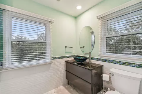 Bath - 825 Kalli Creek Ln, Saint Augustine, FL 32080 photo 8 of 11