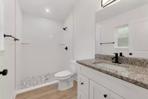 Bath - 2942 N 7th St, Saint Augustine, FL 32084 photo 2 of 2