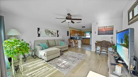208 Arricola Ave, Saint Augustine, FL 32080 photo 4