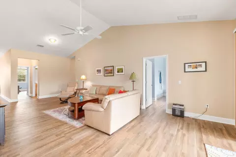 634 Shores Blvd, Saint Augustine, FL 32086 photo 4