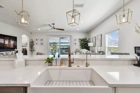 Kitchen - 1805 S Cappero Dr, Saint Augustine, FL 32092 photo 9 of 11