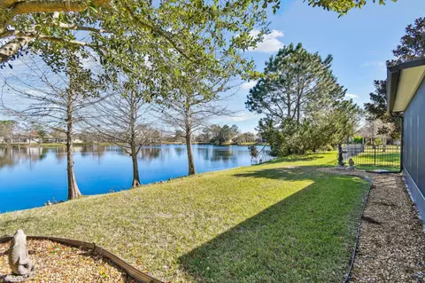 Exterior - 100 Casablanca Ct, Saint Augustine, FL 32084 photo 9 of 17