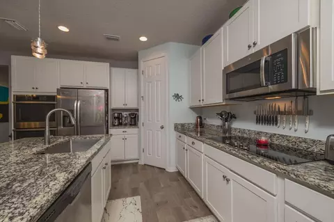 Kitchen - 395 Aventurine Ave, Saint Augustine, FL 32086 photo 3 of 6