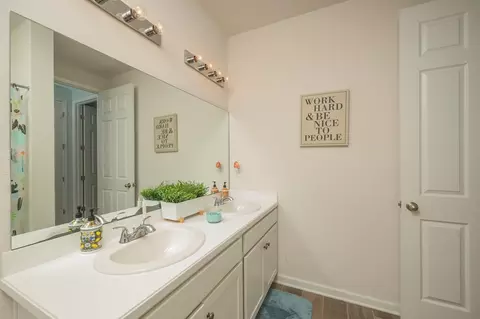 Bath - 395 Aventurine Ave, Saint Augustine, FL 32086 photo 5 of 5