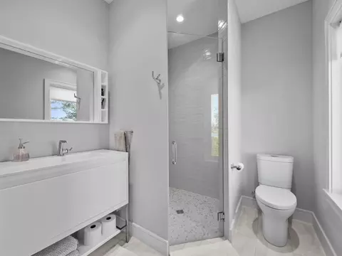 Bath - 3417 Lands End Dr, Saint Augustine, FL 32084 photo 8 of 10