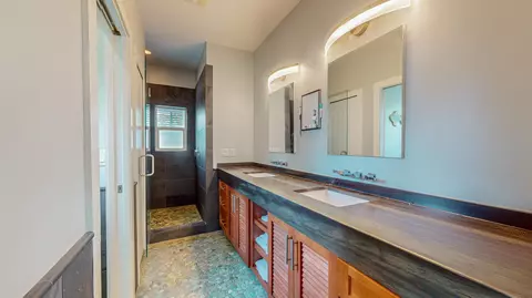 Bath - 5 D St, Saint Augustine, FL 32080 photo 1 of 8
