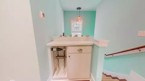 Entry Way - 5 D St, Saint Augustine, FL 32080 photo 1 of 2