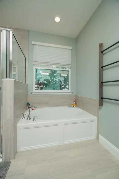 Bath - 213 Oleta Way, Saint Augustine, FL 32095 photo 2 of 4