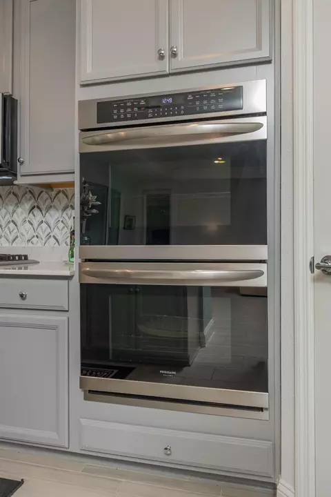 Kitchen - 213 Oleta Way, Saint Augustine, FL 32095 photo 4 of 5