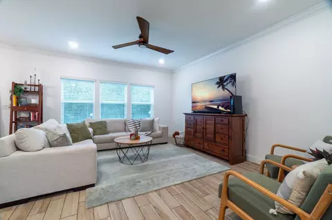 Living - 108 Clifton Bay Loop, Saint Johns, FL 32259 photo 1 of 2