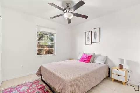 Bedroom - 522 Arricola Ave, Saint Augustine, FL 32080 photo 4 of 5