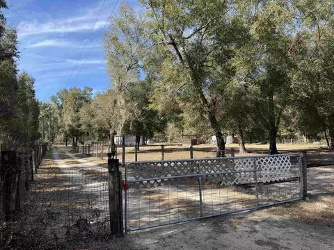 117 Phillips Rd, Florahome, FL 32140 photo 24