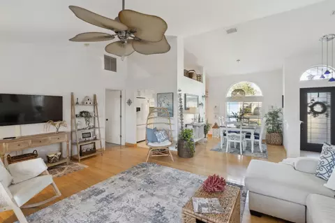 Living - 816 Captains Dr, Saint Augustine, FL 32080 photo 2 of 6
