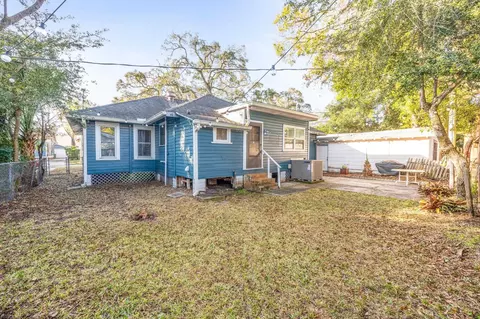 Exterior - 62 Almeria St, Saint Augustine, FL 32084 photo 5 of 7