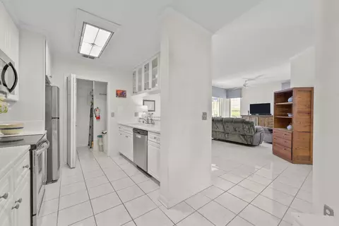 1100 Royal Troon Ln, Saint Augustine, FL 32086 photo 8
