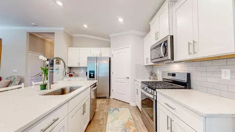 Kitchen - 265 Spoonbill Cir, Saint Augustine, FL 32095 photo 8 of 8