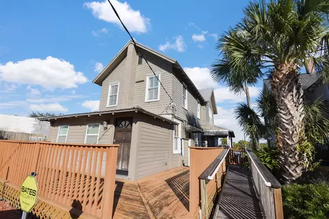 Exterior - 101 Orange St, Saint Augustine, FL 32084 photo 5 of 7