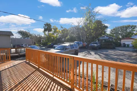 Exterior - 101 Orange St, Saint Augustine, FL 32084 photo 6 of 7