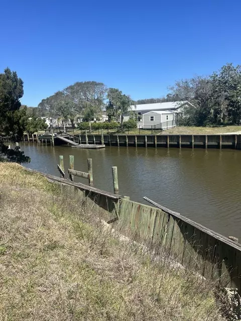 220 Desoto Rd, Saint Augustine, FL 32080 photo 3