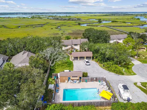 131 Rio Del Mar St #E, Saint Augustine, FL 32080