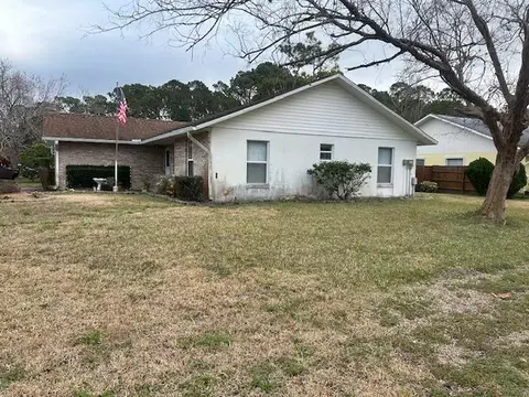 Exterior - 1417 Golf Ave, Ormond Beach, FL 32174 photo 5 of 8