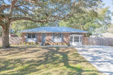 Exterior - 414 Jasmine Rd, Saint Augustine, FL 32086 photo 1 of 11