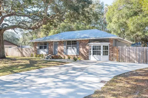 Exterior - 414 Jasmine Rd, Saint Augustine, FL 32086 photo 3 of 11