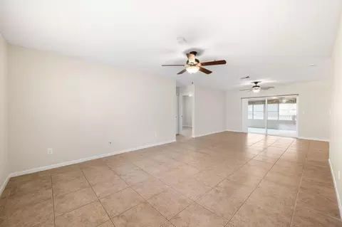 393 Altara Dr, Saint Augustine, FL 32086 photo 4