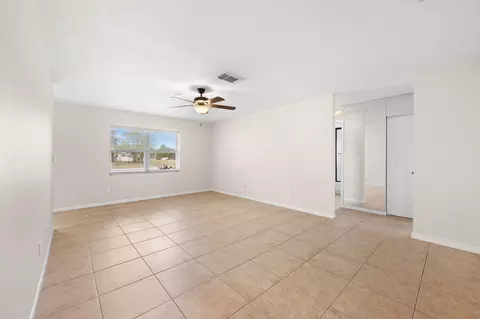 393 Altara Dr, Saint Augustine, FL 32086 photo 6