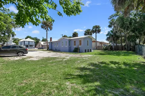 Exterior - 131 King St, Saint Augustine, FL 32084 photo 3 of 4