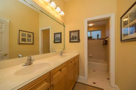 Bath - 281 Pinehurst Pointe Dr, Saint Augustine, FL 32092 photo 7 of 8