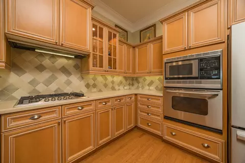 Kitchen - 281 Pinehurst Pointe Dr, Saint Augustine, FL 32092 photo 6 of 7