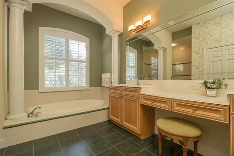 Bath - 281 Pinehurst Pointe Dr, Saint Augustine, FL 32092 photo 3 of 8