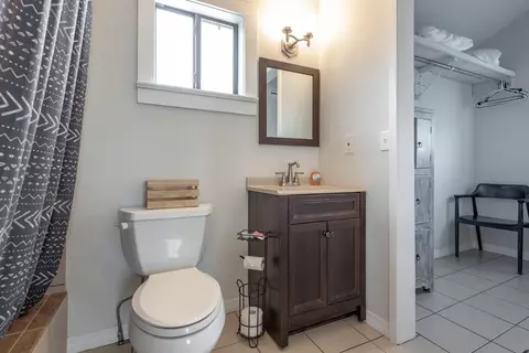 Bath - 9 Menendez Rd, Saint Augustine, FL 32080 photo 5 of 5