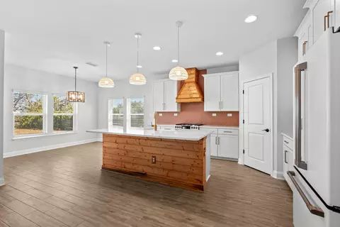 Kitchen - 21 Saint Barts Ave, Saint Augustine, FL 32080 photo 1 of 6