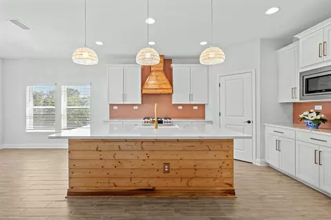 Kitchen - 21 Saint Barts Ave, Saint Augustine, FL 32080 photo 6 of 6