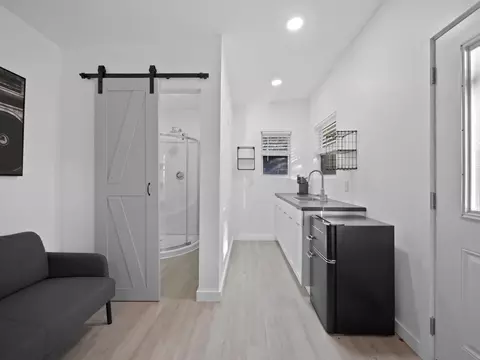 Entry Way - 50 Florida Ave, Saint Augustine, FL 32084 photo 1 of 1