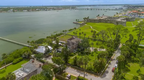 View/Area - 21 Water St, Saint Augustine, FL 32084 photo 6 of 16