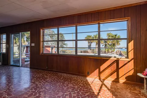 Living - 21 Water St, Saint Augustine, FL 32084 photo 4 of 4