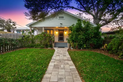 8 Vedder St, Saint Augustine, FL 32084 photo 1